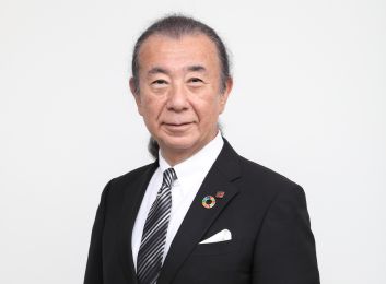 代表取締役会長兼社長 志太 勤一